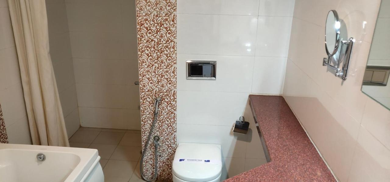 Hotel Saptagiri Hyderabad Exterior photo