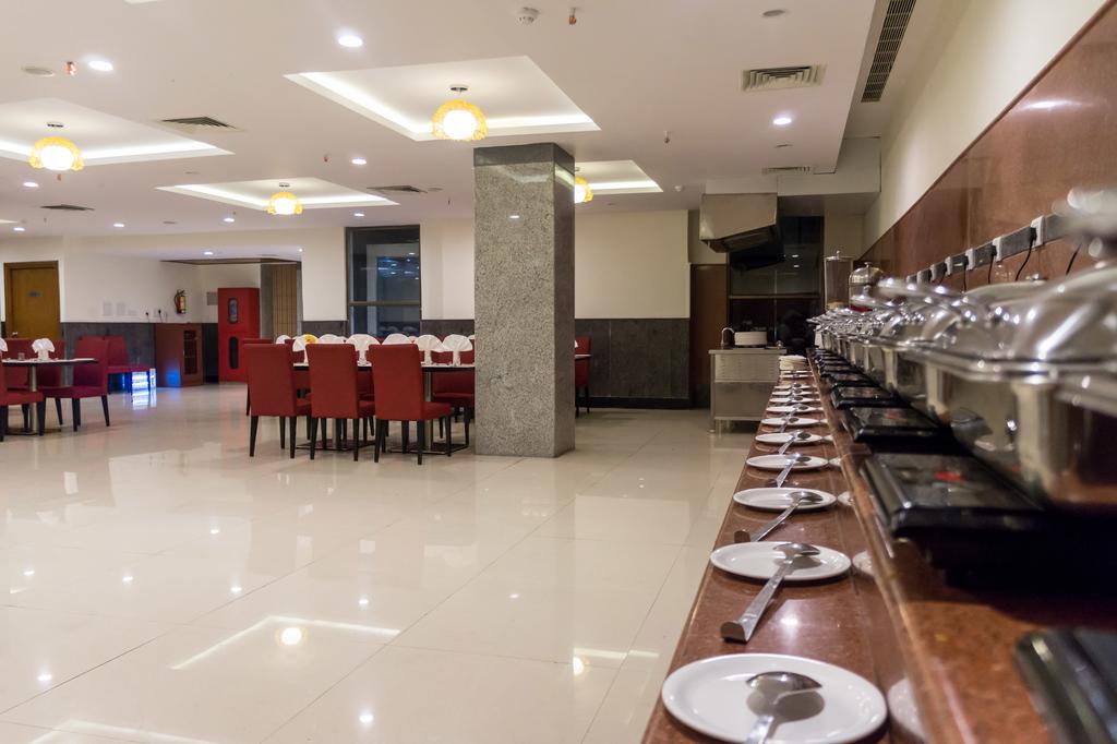 Hotel Saptagiri Hyderabad Exterior photo