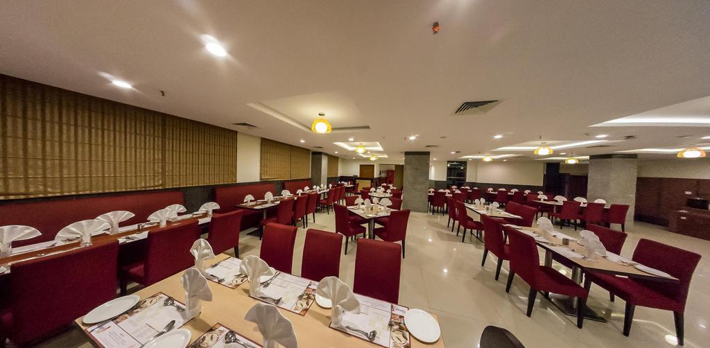 Hotel Saptagiri Hyderabad Exterior photo