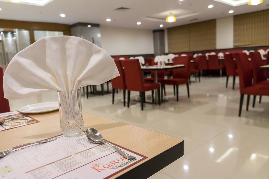 Hotel Saptagiri Hyderabad Exterior photo