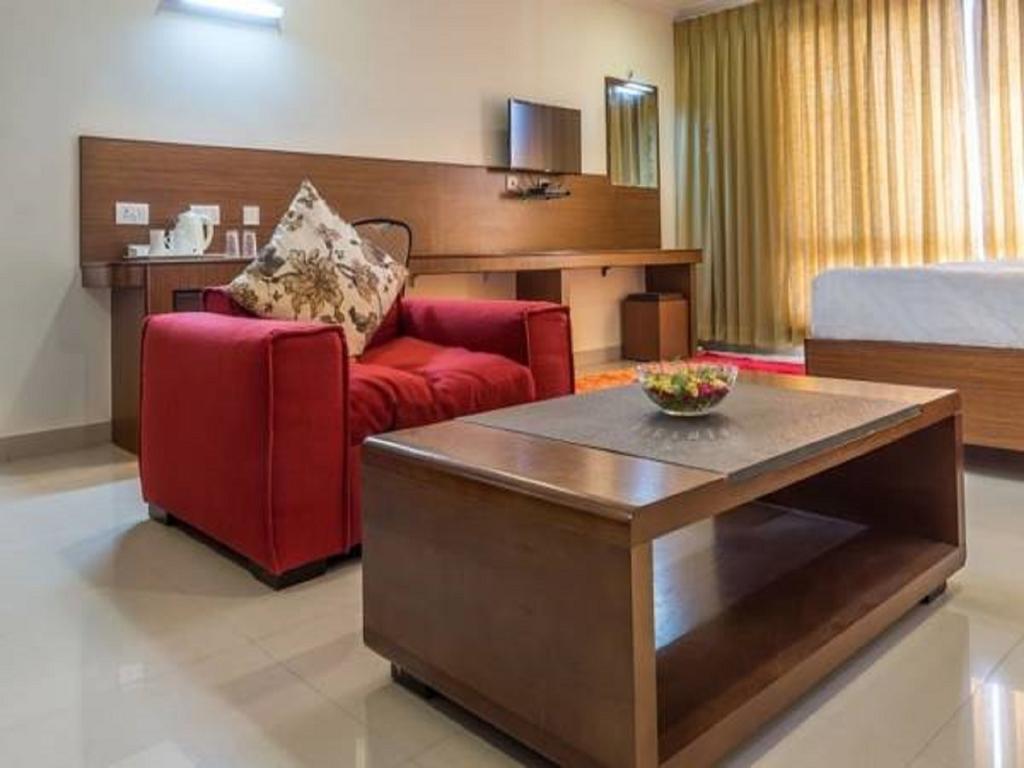 Hotel Saptagiri Hyderabad Exterior photo