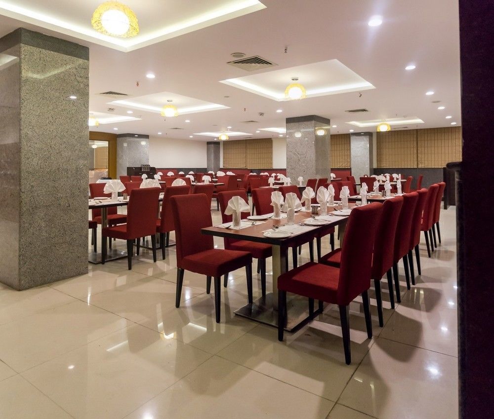 Hotel Saptagiri Hyderabad Exterior photo