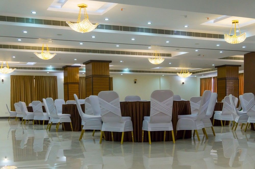 Hotel Saptagiri Hyderabad Exterior photo