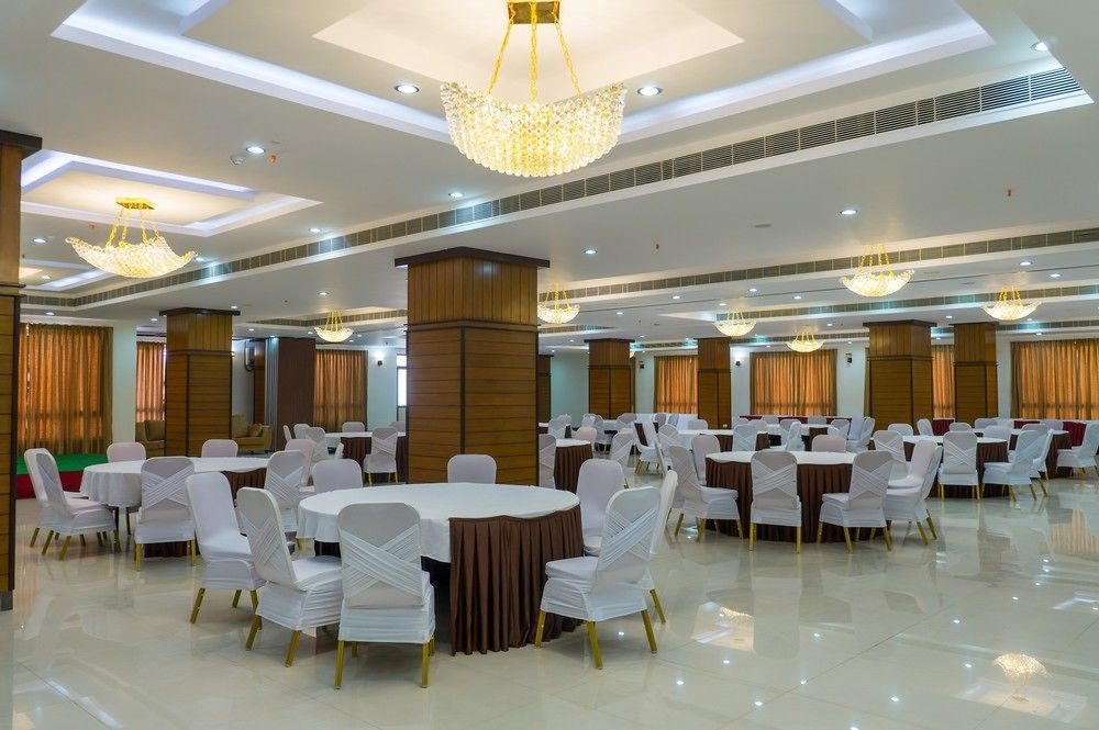Hotel Saptagiri Hyderabad Exterior photo